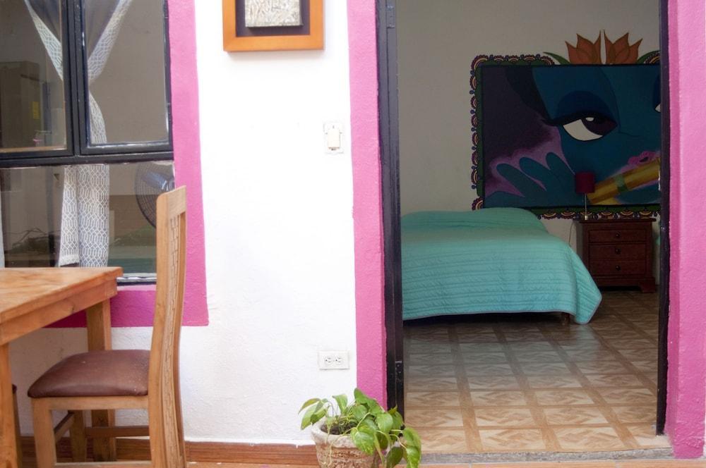 Taiyari Hostal Monterrey Exterior foto